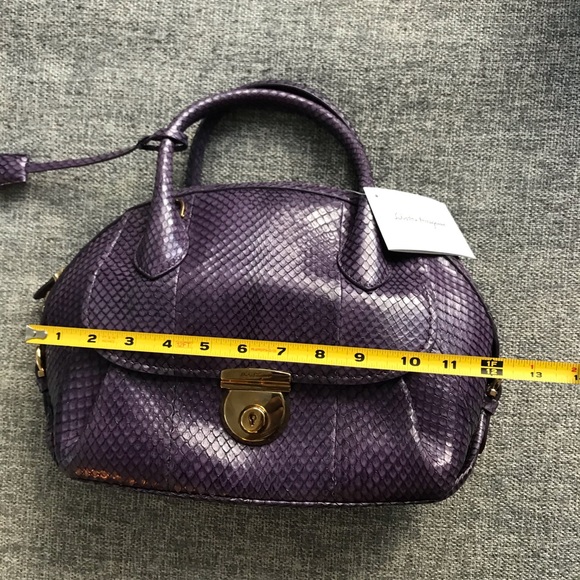 NEW Salvatore Ferragamo Anaconda Snakeskin Satchel - Picture 5 of 10